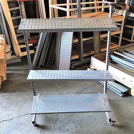 Butiksinredning paketpris 4 sektioner silverperf.