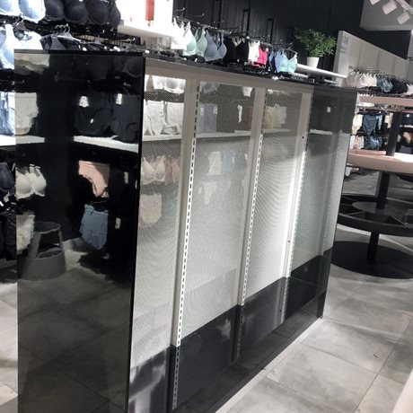 Butiksgondol spegelmönster