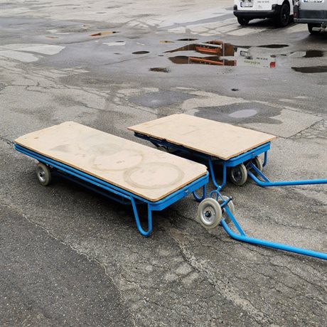 Materialvagn med dragstång