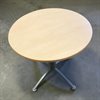 Bord Kinnarps Asto Ø 70 cm björklaminat