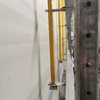 Bottenkonsol för genomskjutsskydd